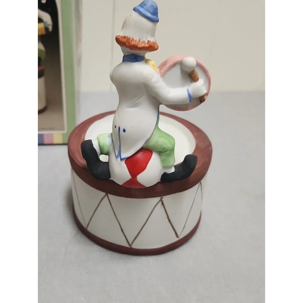Porcelain Clown Music Box W/ Spinning Dog-works